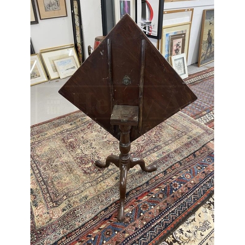 109 - 19th cent. Mahogany tilt top side table of modest proportions. 22½ins.