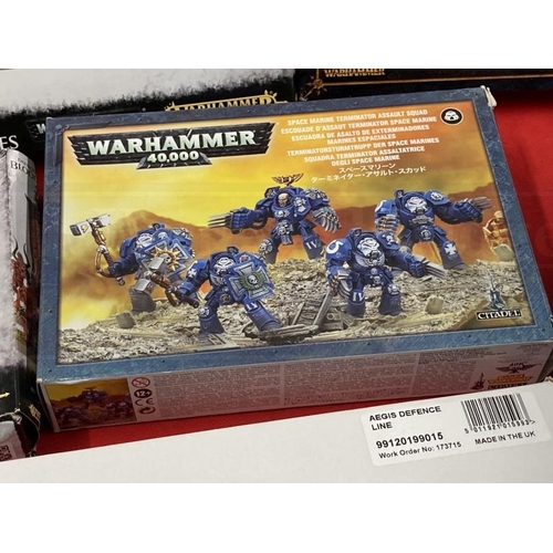 347 - Toys & Games: Warhammer construction kits, warriors. Daemons of Nurgle Plaguebearers, Daemons of Kho... 