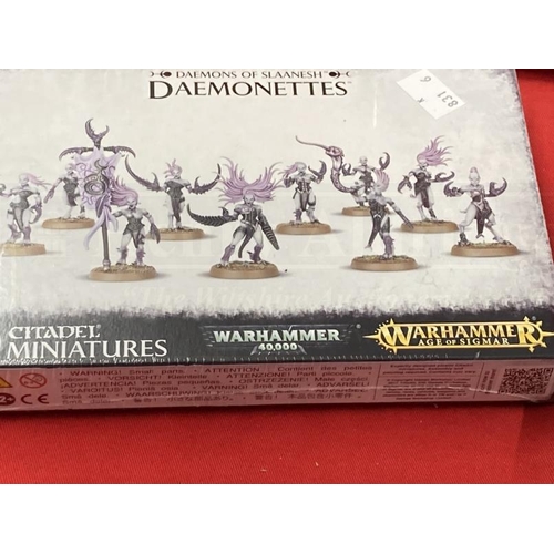 348 - Toys & Games: Warhammer construction kits, warriors. Slaves to Darkness x 3, Daemons of Slaanesh Dae... 