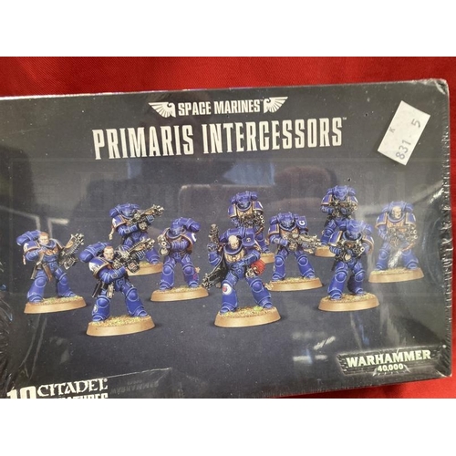 349 - Toys & Games: Warhammer construction kits, warriors. Space Marines Tactical Squad, Primaris Aggresso... 