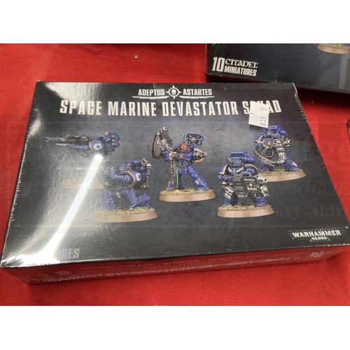 349 - Toys & Games: Warhammer construction kits, warriors. Space Marines Tactical Squad, Primaris Aggresso... 