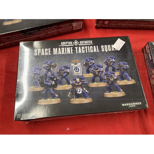 349 - Toys & Games: Warhammer construction kits, warriors. Space Marines Tactical Squad, Primaris Aggresso... 