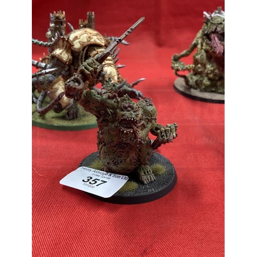 357 - Toys & Games: Warhammer Fantasy Wargames, large scale well painted Nurgle Daemons including a metal ... 