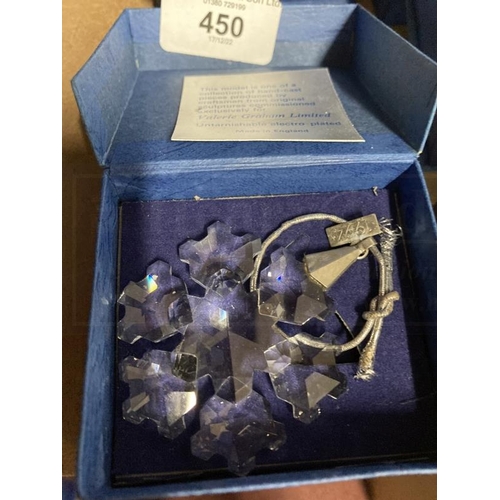 450 - Swarovski Crystal: Collection of various items in Valerie Graham Ltd boxes to include ship Santa Mar... 