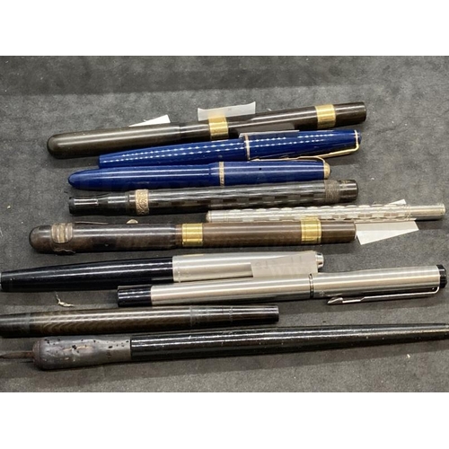 498 - 20th cent. Collection of fountain pens to include two by Mable Todd & Co, four Parkers and one by Tu... 