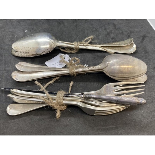 534 - Hallmarked Silver: Flatware, eight tablespoons, five forks, various hallmarks and dates. Total weigh... 