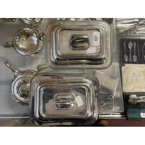 537 - Hallmarked Silver: Asprey & Company rectangular shaped hors d'oeuvre dishes and covers with gadroon ... 