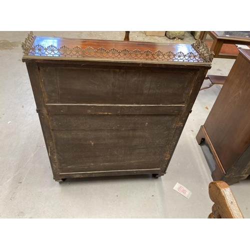 120 - Regency Rosewood chiffonier, the top with brass inlay & turned gilt brass columns supporting a shelf... 