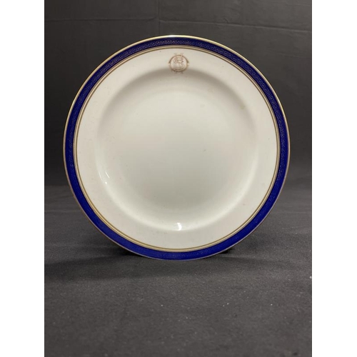 141 - WHITE STAR LINE: Copeland Spode a la carte dinner plate with gilt Oceanic Steam Navigation Company c... 