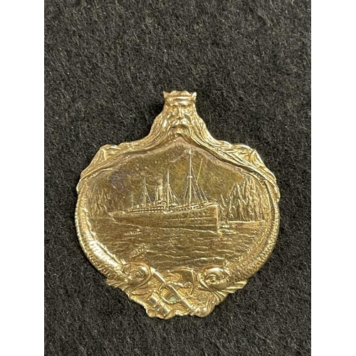 246 - R.M.S. TITANIC: One of the rarest medals relating to the Titanic story in existence today. A Gold Ca... 