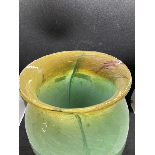 404 - The Mavis and John Wareham Collection: Gray-Stan tall vase, green rising to yellow baluster shape, s... 