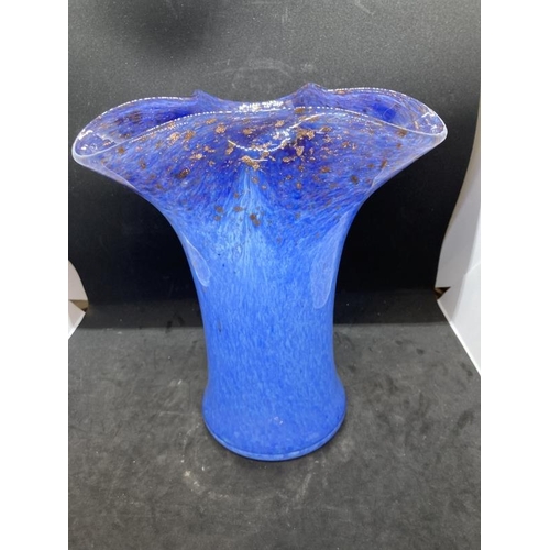 410 - The Mavis and John Wareham Collection: Monart vase, trefoil top, blue with purple and gold inclusion... 