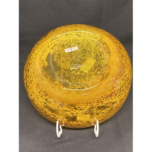 428 - The Mavis and John Wareham Collection: Gray-Stan bowl, green and yellow mottled pattern. Dia. 9¾ins.