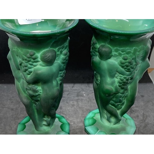 430 - The Mavis and John Wareham Collection: 20th cent. Hoffmann malachite art glass, nude nymph vases, a ... 