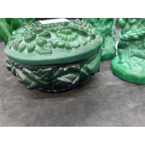 431 - The Mavis and John Wareham Collection: 20th cent. Hoffmann malachite art glass cherub vase, a pair. ... 