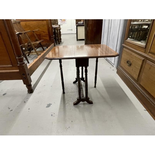 47 - Oak barley twist side table, a small mahogany gate leg table and a mahogany single pedestal table.