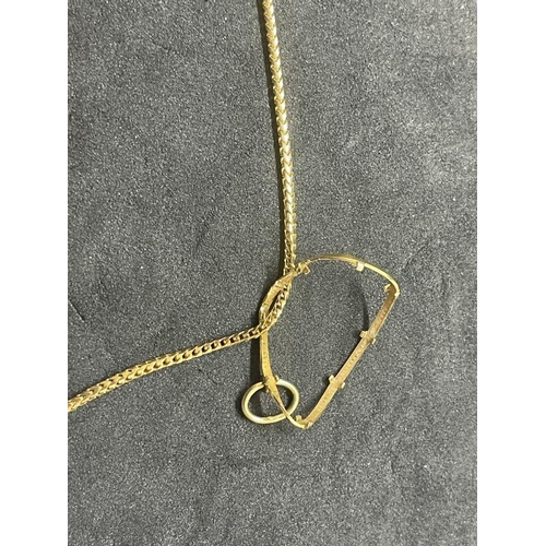 566A - Jewellery: Yellow metal curb link chain, tests as 18ct gold. Length 16ins. Plus a coin mount A/F.