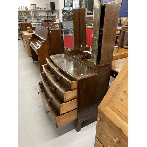 60 - Ocean Liner: R.M.S. 'Queen of Bermuda' dressing table of the Furness Line built by Vickers Armstrong... 