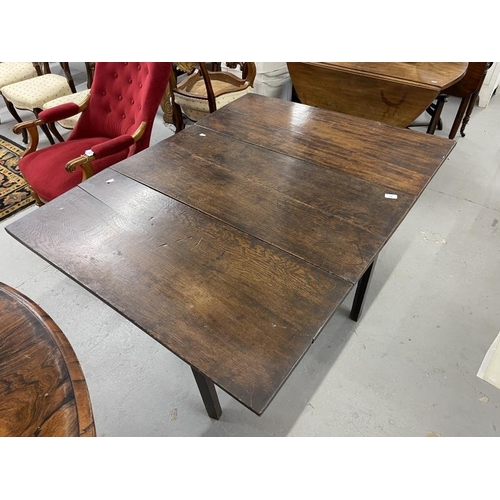 76 - Early 19th cent. Oak drop leaf table, rectangular top supported by square chamfered legs. 26½ins. x ... 