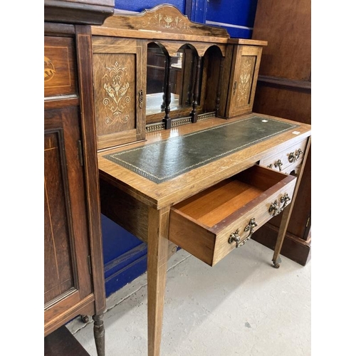 129 - 19th cent. Rosewood ladies writing desk inlaid in a Sorrento style, two side stationery cupboard, ce... 