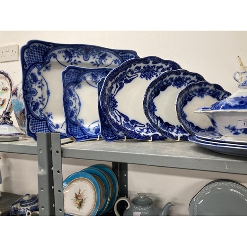178 - 19th cent. Ceramics: Flow Blue, blue and white china including Wedgwood, Bristol and Bute. (25 items... 