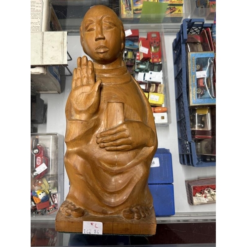 59 - 20th cent. Sculpture: Mabel Pakenham-Walsh, British (1937-2013) figural wood carving 'Justice' signe... 