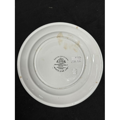 176 - WHITE STAR LINE: John Maddock and Sons dinner plate. 9ins.