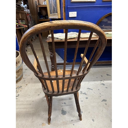 115 - Furniture: Early 19th cent. Windsor hoop back char, oak and elm construction. Good overall condition... 