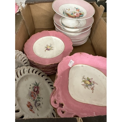 22 - 18th/19th cent. Ceramics: Dessert service, unmarked, pink border, gilt and scallop edged, central fl... 