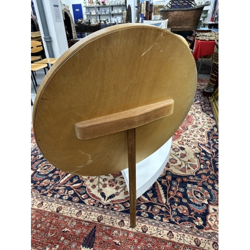 73 - Furniture: Mid 20th cent. Designer oak veneer and melamine twin circular mirror dressing table with ... 