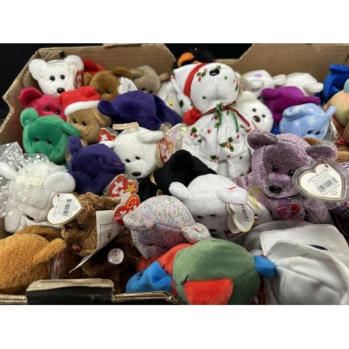 364 - Toys: Large collection of Tye Beanie Babies including some unusual examples. (Approx. 52)... 