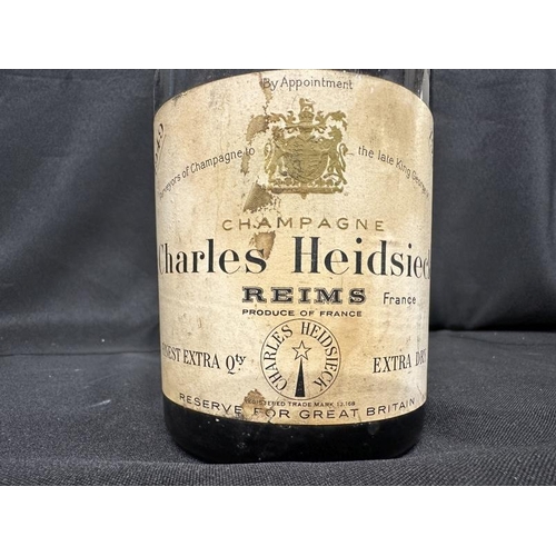 388 - Champagne: 1949 Charles Heidsieck Extra Dry Champagne.