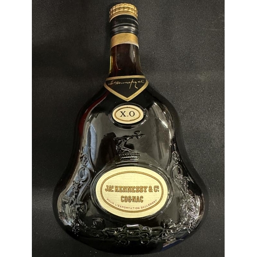 389 - Cognac: Unopened Hennesy 170/1980s with original box and wrapping.