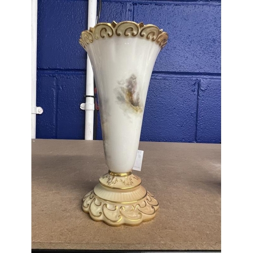 478 - Ceramics: Royal Worcester trumpet vase painted with a pheasant signed JAS Stinton date code for 1914... 