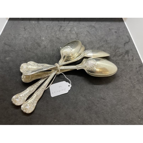 568 - Hallmarked Silver: Flatware, silver spoons and forks mainly Victorian. 25.5ozt.