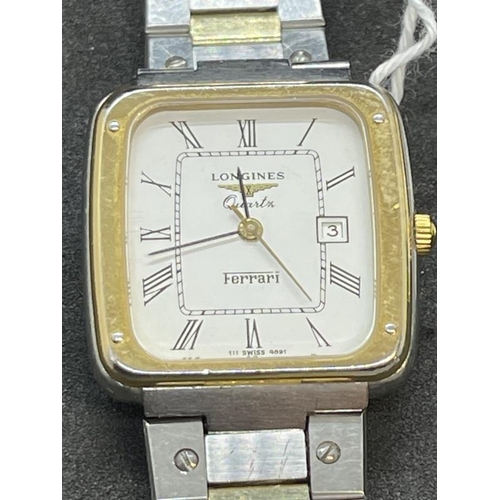 686 - Watches: Longines ladies wristwatch with stainless steel and yellow metal bracelet.