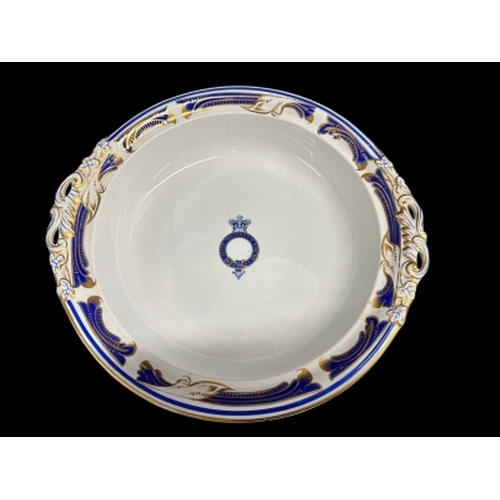 98 - ROYAL YACHT: Copeland blue and gold pattern footed tazza, garter crest to centre bearing the title '... 