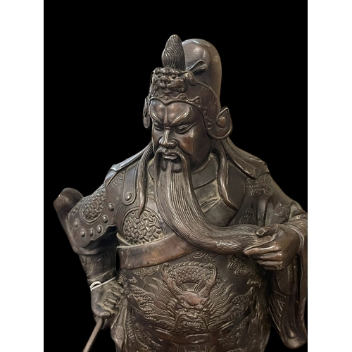 535 - Bronze: Early 20th cent. Bronze figure of a Chinese Fengshui Guan Gong Yu Warrior God with a removab... 