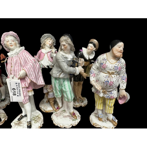 618 - Ceramins: Ceramins: German Gilesian figures, Scapin, Imaginana, Crispin, Iurlsin, Silesian, Apotheca... 