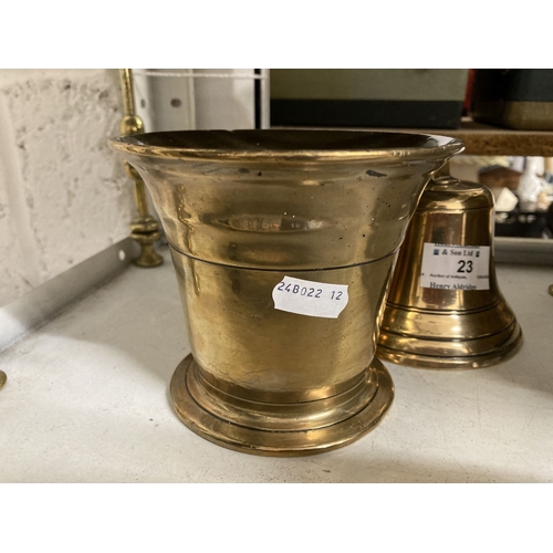 23 - Metalware: Polished bronze mortar 12½cm, together with a bronze tobacco pot and a small plate.... 