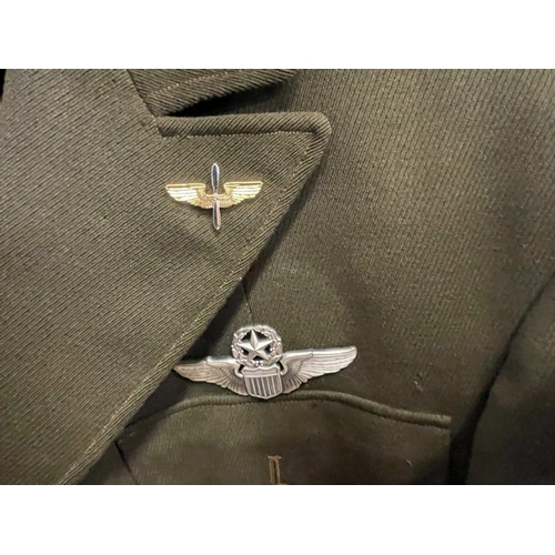 312b - Militaria: WWII American Army Air Force Officers Service dress jacket, 8th Airforce patch.... 