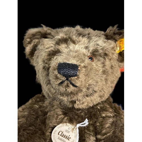 383 - Steiff Teddy Bears: 1920 Classic teddy bear with labels, unboxed. Celebrating 100 Years of Steiff 19... 