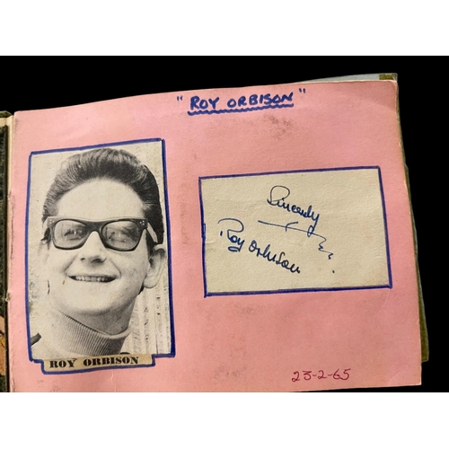 Autographs: 1960s Iconic Artists Roy Orbison, Manfred Mann, Freddie And ...