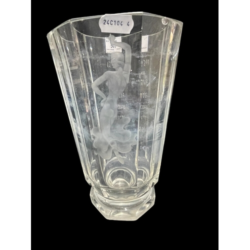 503 - Football/Arsenal: Swedish Football Association Orretors art glass vase engraved 'Presented By The Sw... 