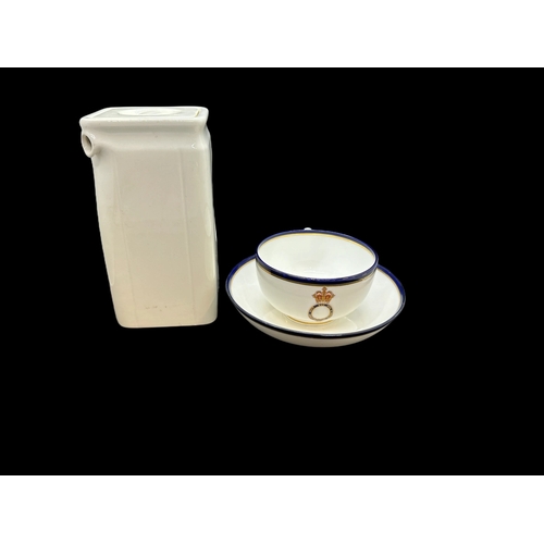 610 - Royal Household: Her Majesty Queen Victoria Royal Household State Dinner Service cup and saucer reta... 