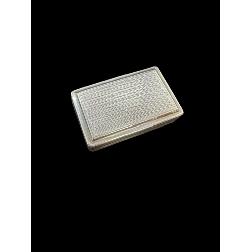 701 - Hallmarked Silver: Reeded silver rectangular snuff box with gilt interior, John Bettridge, Birmingha... 