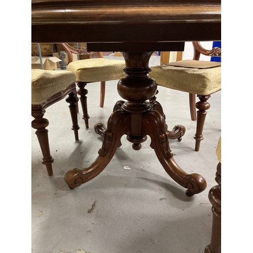 91 - Furniture: 19th cent. Mahogany oval dining table on pedestal and four knurled supports. 53ins.... 