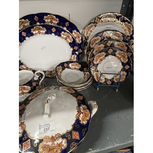 237 - Ceramics: Royal Albert Heirloom pattern cobalt blue highlighted in gilt with rose panels meat oval 1... 