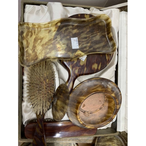 54 - Mid 20th cent. Faux tortoiseshell dressing table items, Halex and others.