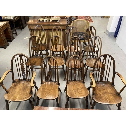 100 - Furniture: Early 20th cent. Harlequin set of twelve aesthetic Windsor chairs, seven plus two carvers... 